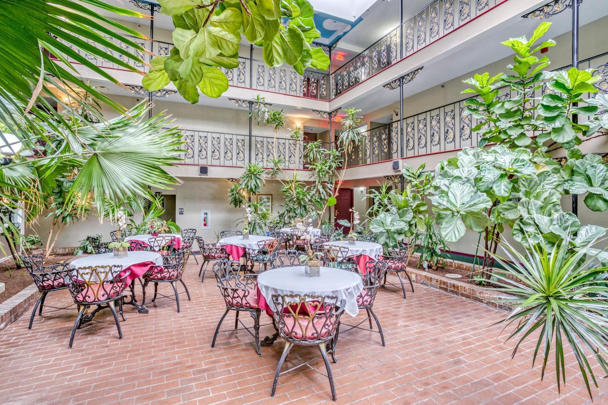 Oyo Townhouse Tulsa Woodland Hills Hotel Luaran gambar