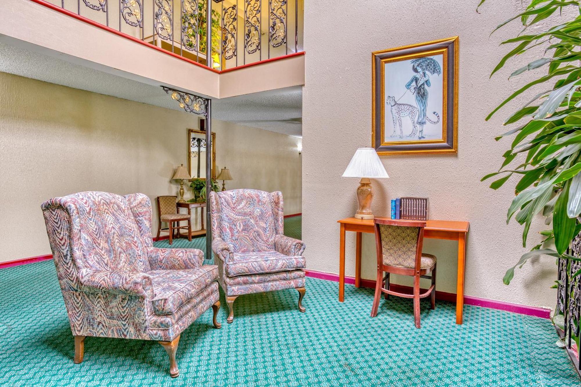 Oyo Townhouse Tulsa Woodland Hills Hotel Luaran gambar
