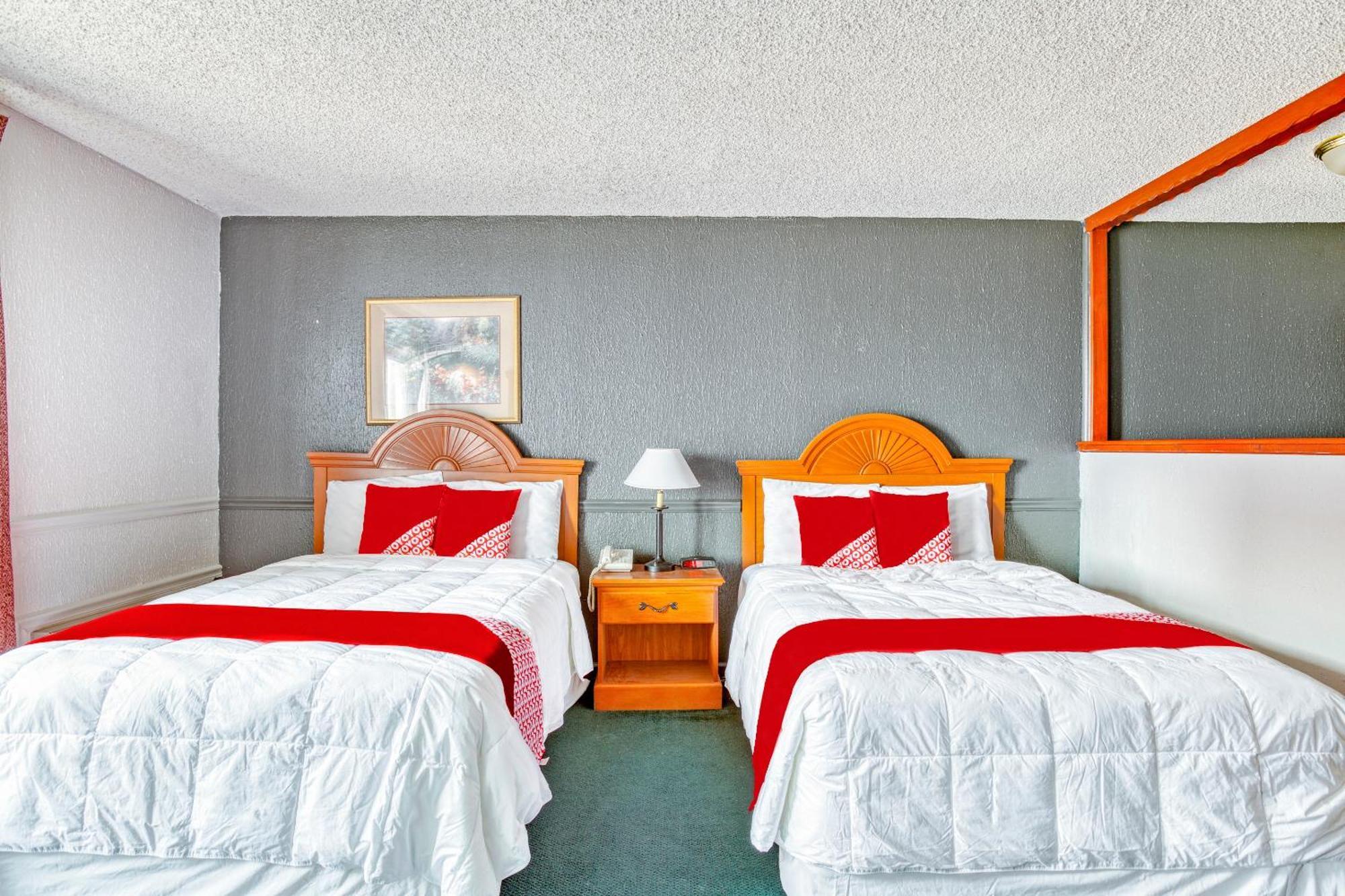 Oyo Townhouse Tulsa Woodland Hills Hotel Luaran gambar